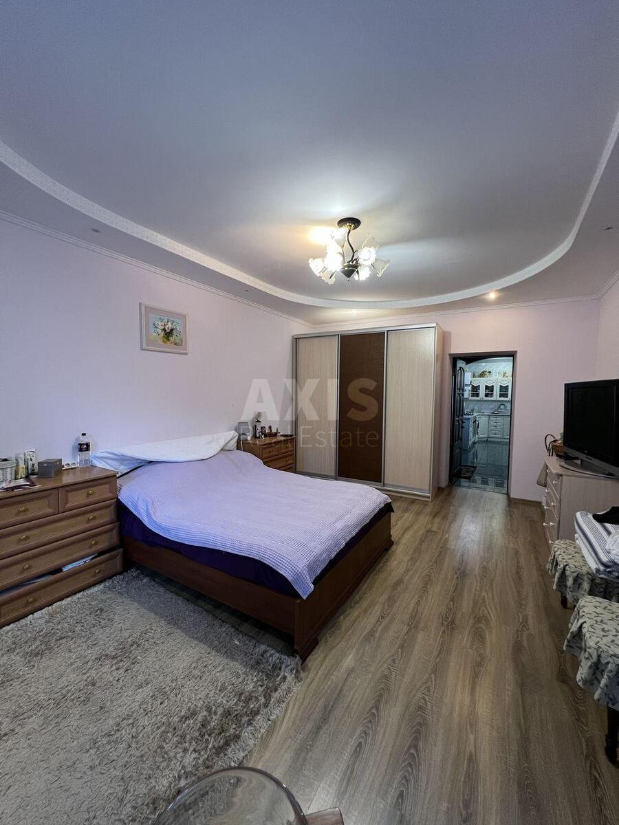 House vul. Uchbova, 135m2, Kyiv city587637