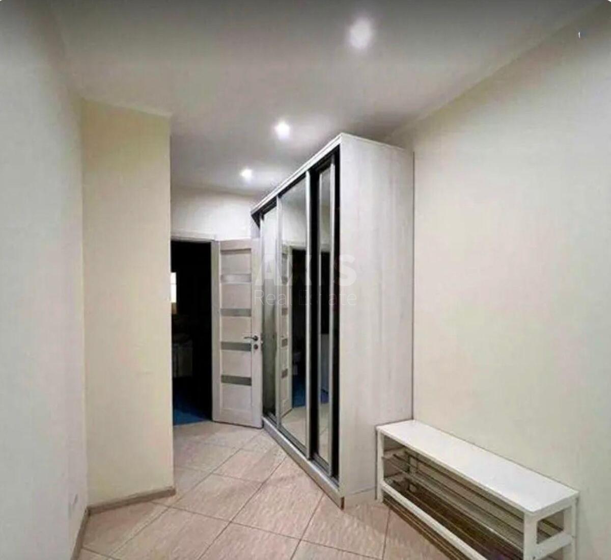 2k apartment vul. Chornovola V'jacheslava 276