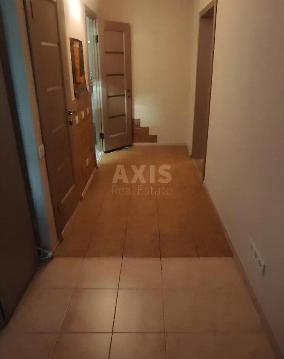 2k apartment vul. Sribnokil's'ka 88