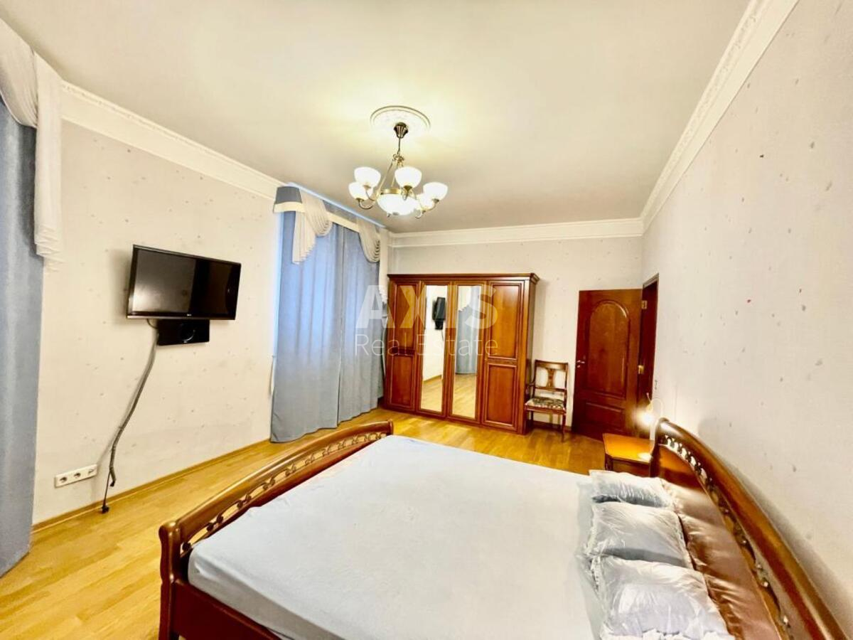 3k apartment vul. Tvers'ka 23