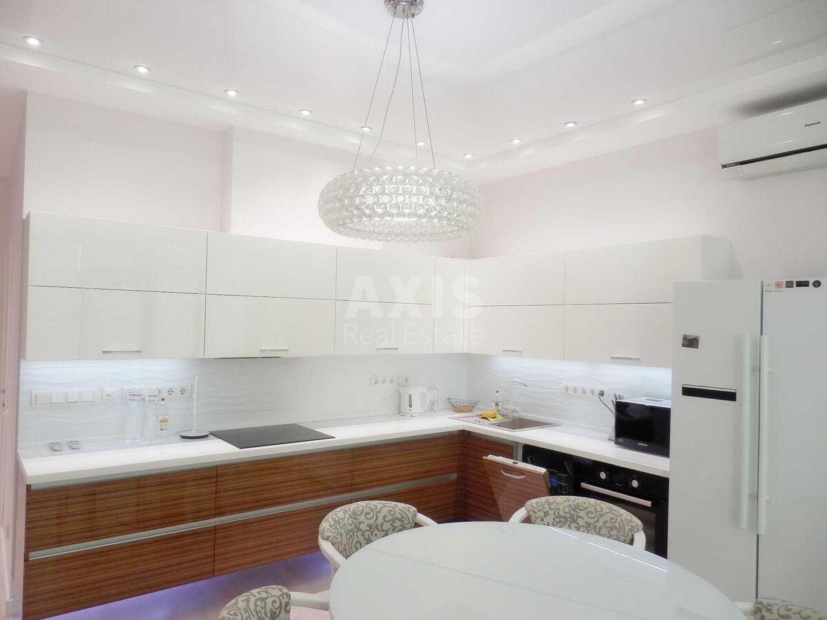 1k apartment nab. Dniprovs'ka 14561370
