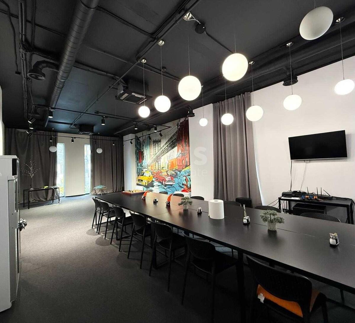 Office vul. Antonovycha 74, 680m26026911