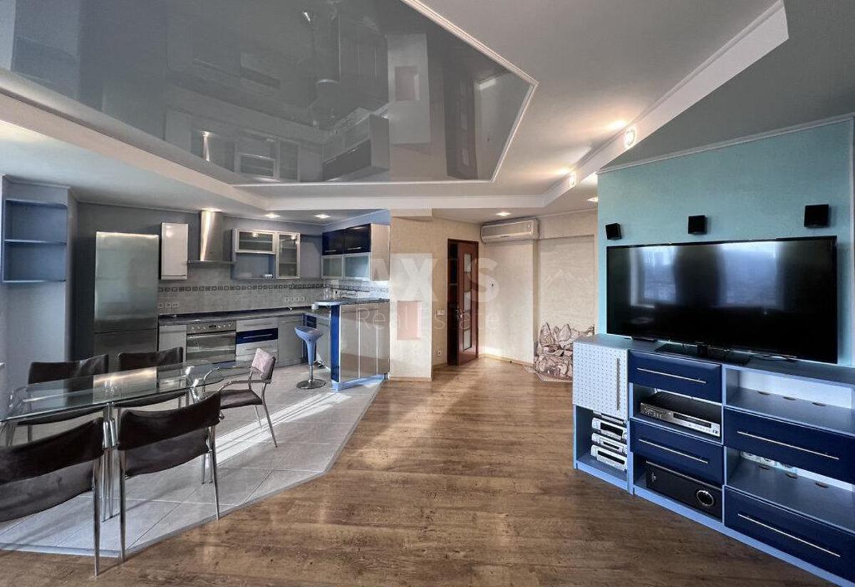 4k apartment pr-t Tychyny Pavla 16/20