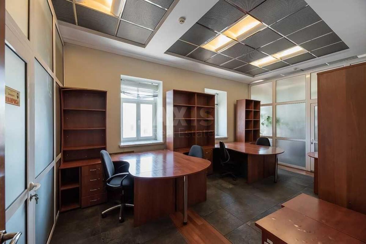 Office vul. Skovorody Grygorija 17, 1100m26