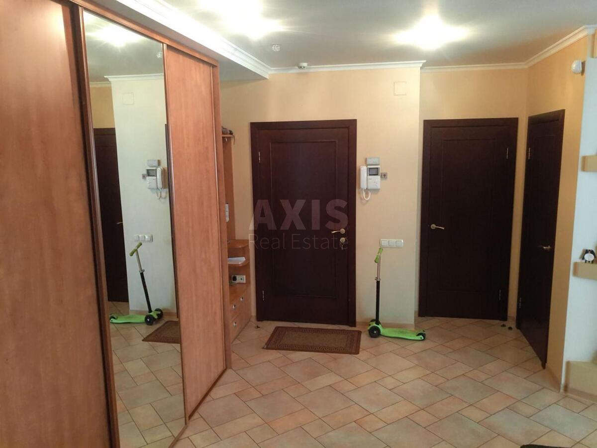 5k apartment vul. Ahmatovoi' Anny 13608446