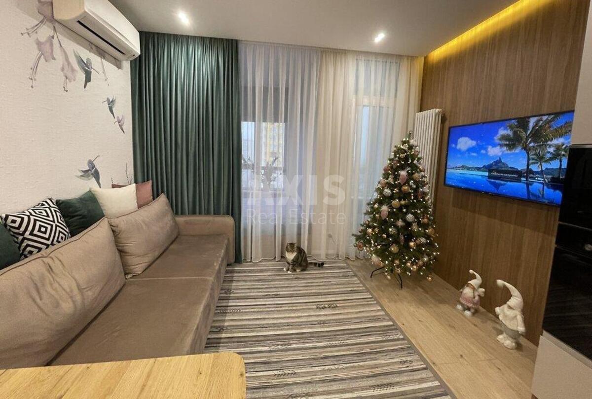 1k apartment vul. Mykil's'ko-Slobids'ka 8