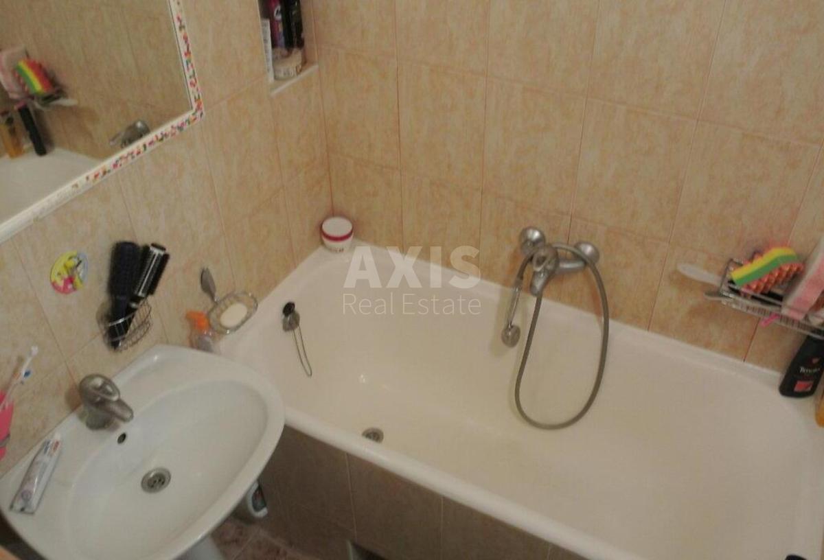 1k apartment vul. Geroi'v Dnipra 64
