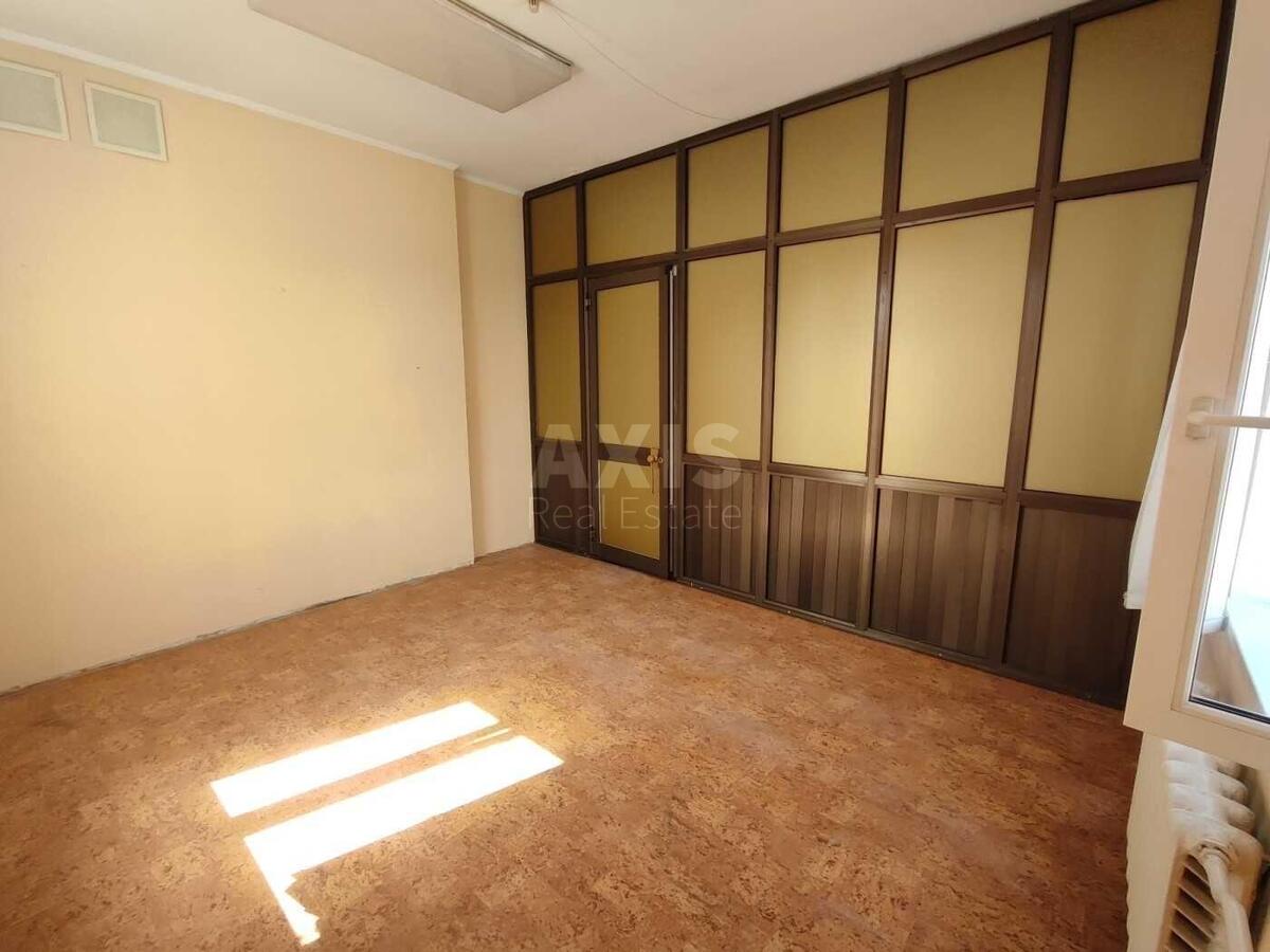 Офис шлях Пироговский 32, 130м26222710