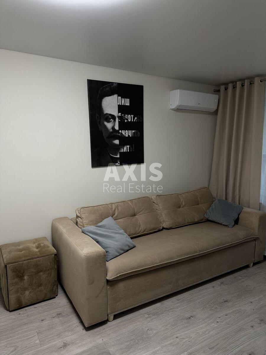 2к квартира Олега Мудрака ул. 41630615