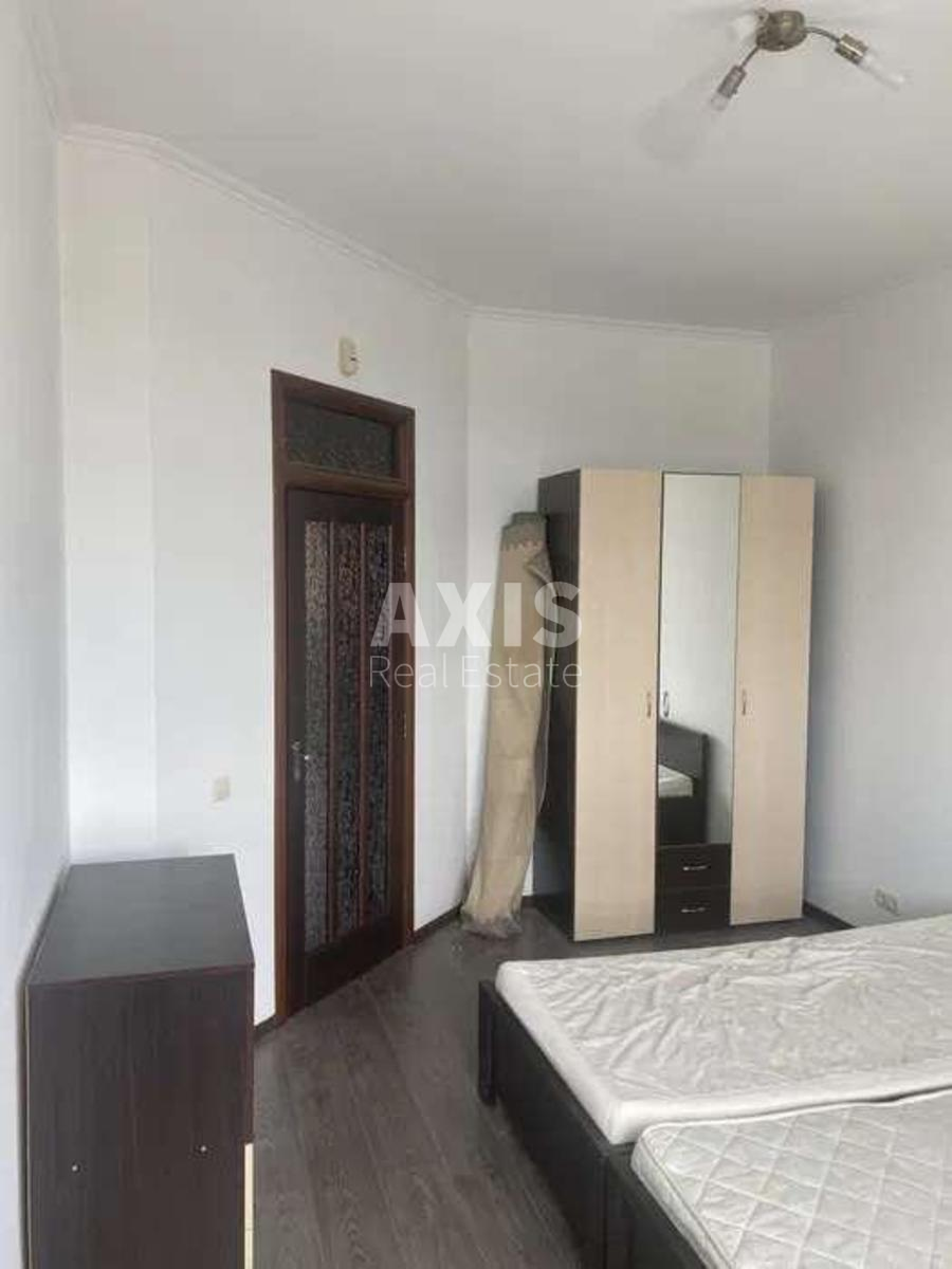 3k apartment uzv. Kudrjavs'kyj 32373910