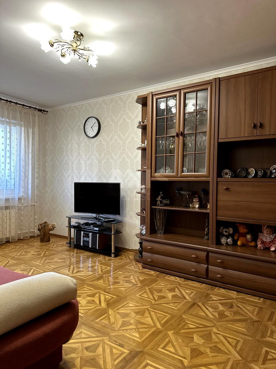 2к квартира ул. Рональда Рейгана 4А633333