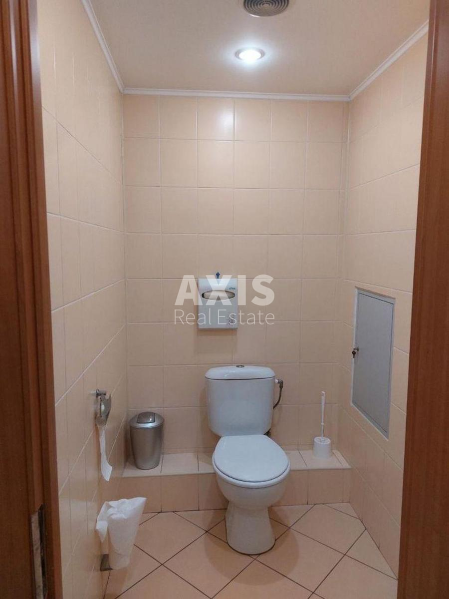 Office bul. Shevchenka Tarasa 33Б, 137m2407718