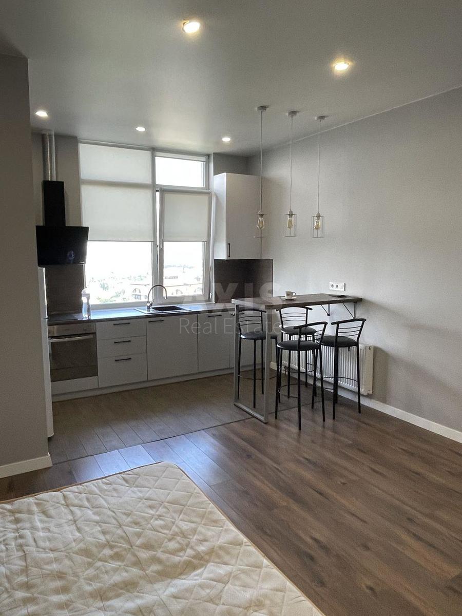 1k apartment vul. Nagirna 18/162