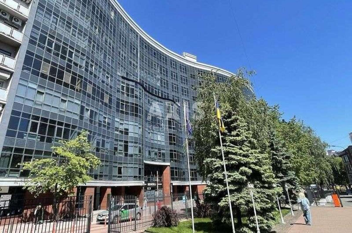 Офіс вул. Лейпцизька 3А, 226м2