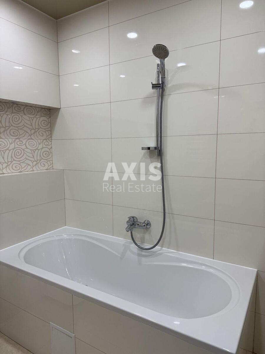 2k apartment vul. Yulia Zdanovska 71Г6211812