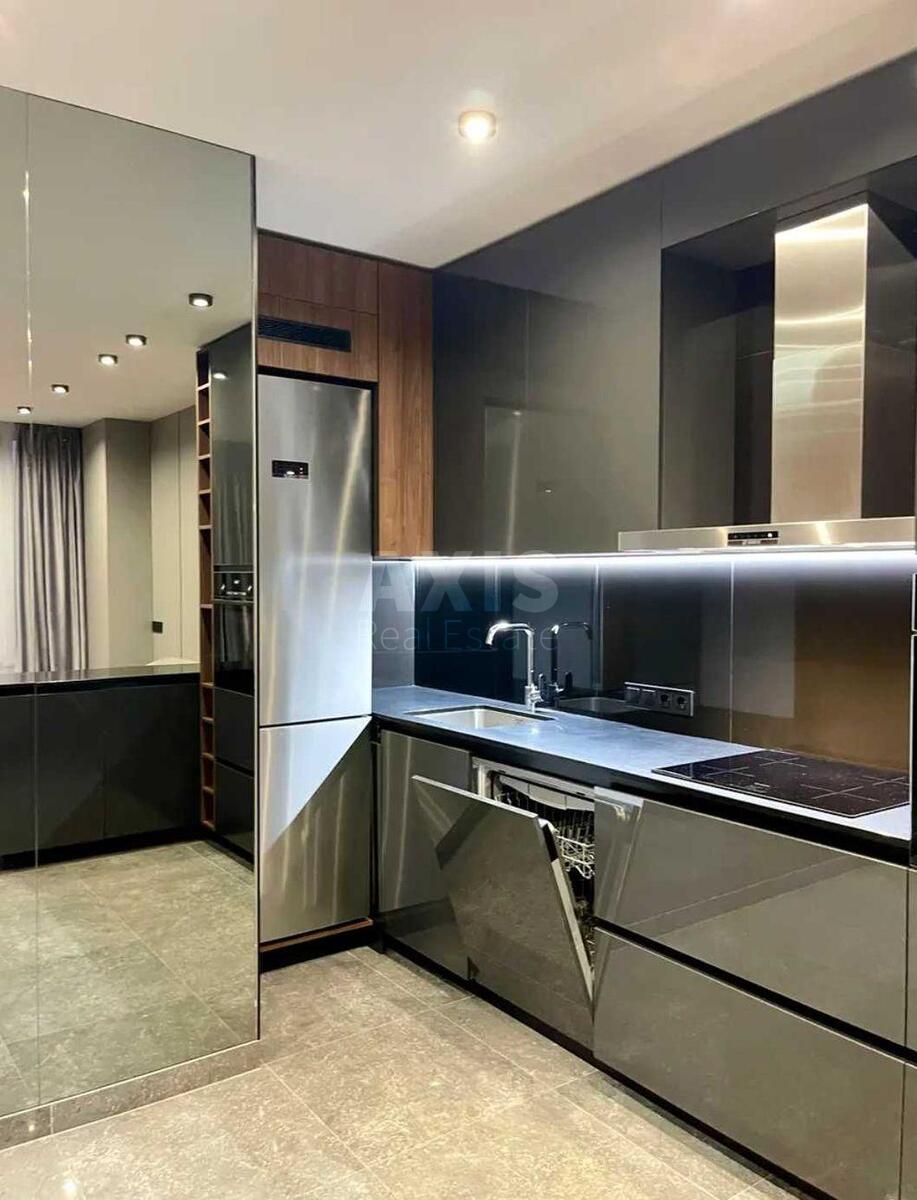 3k apartment nab. Dniprovs'ka 18629165