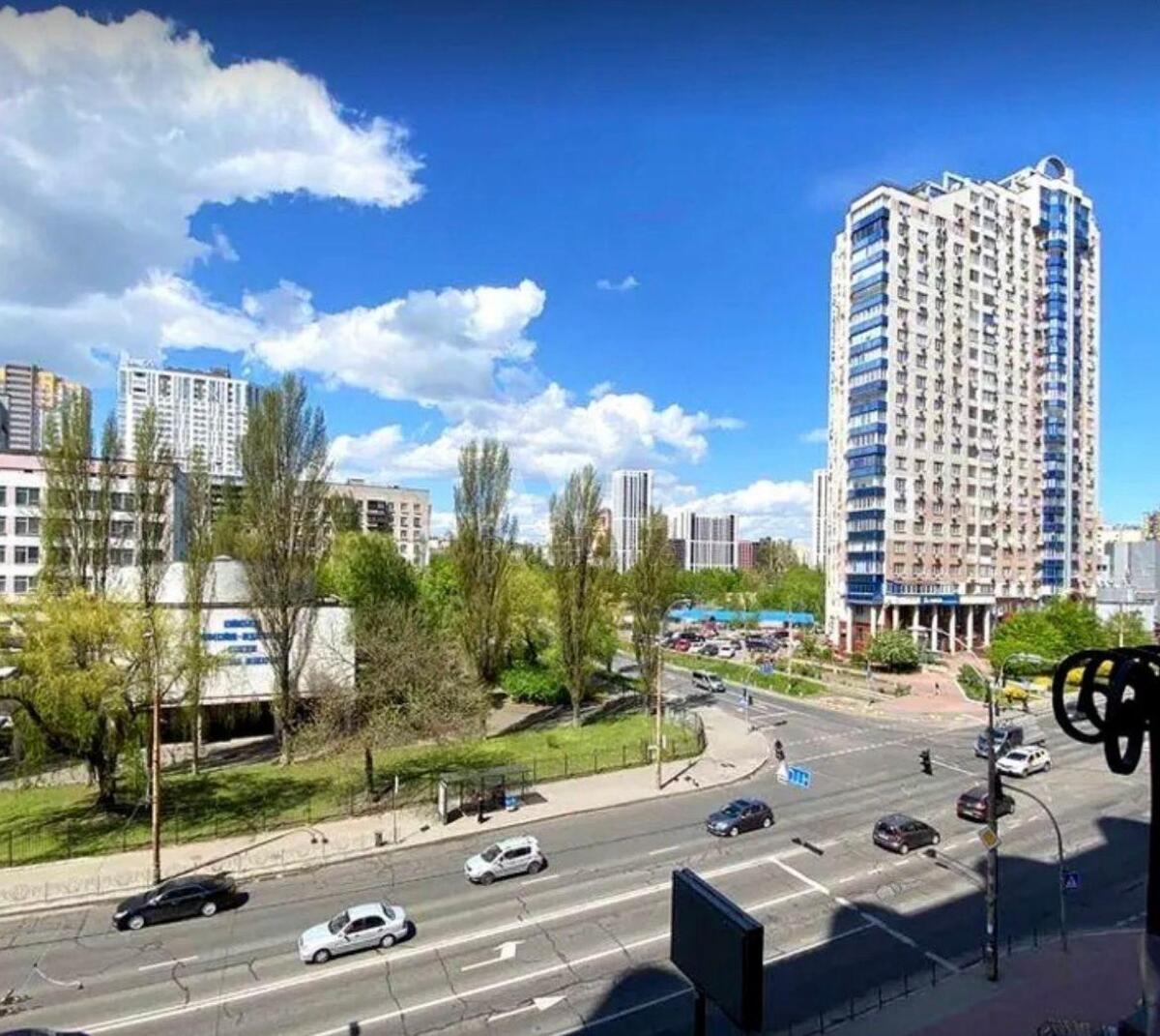 2k apartment vul. Chornovola V'jacheslava 278