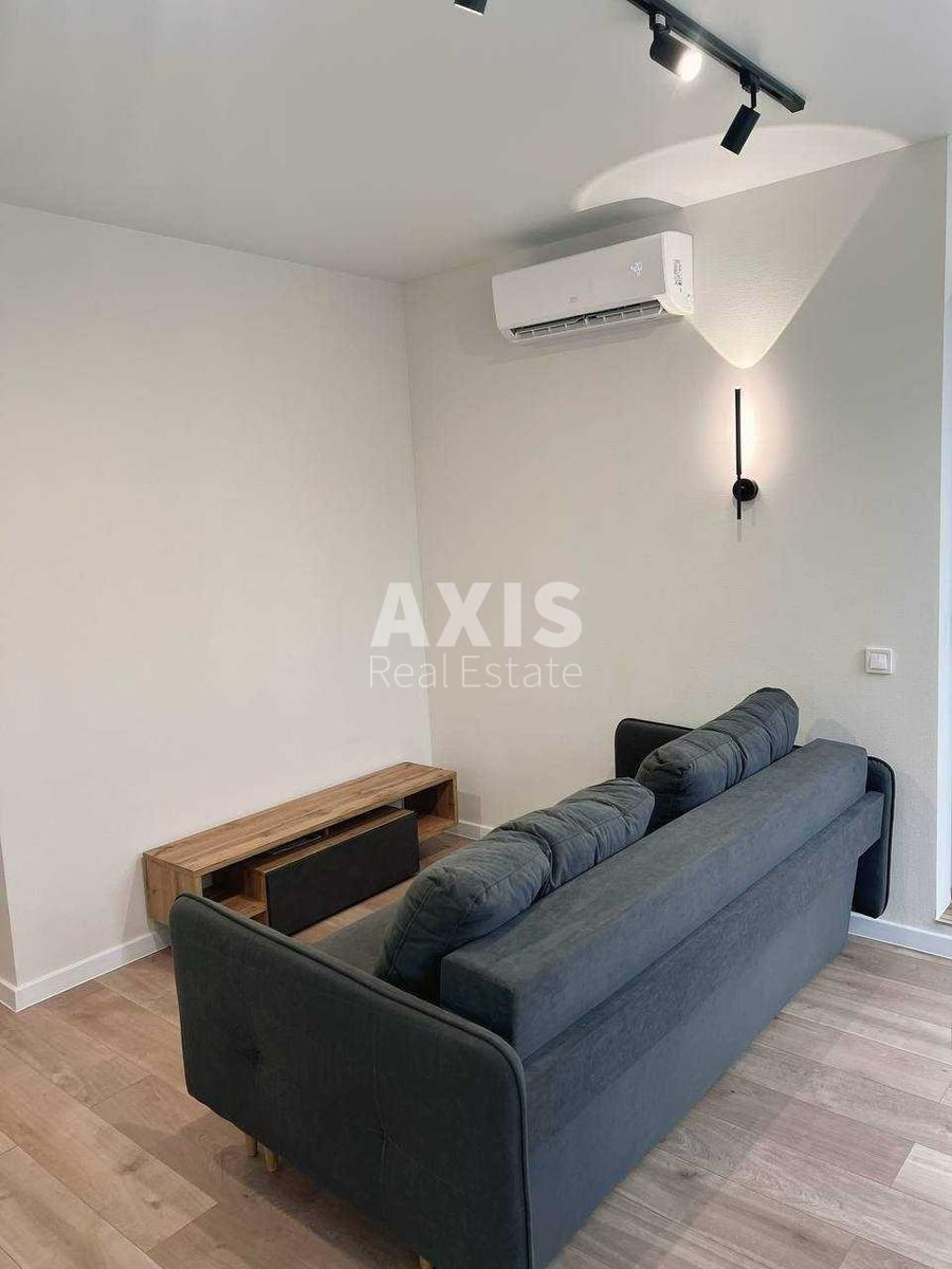 1k apartment vul. Saljutna 2Б401712