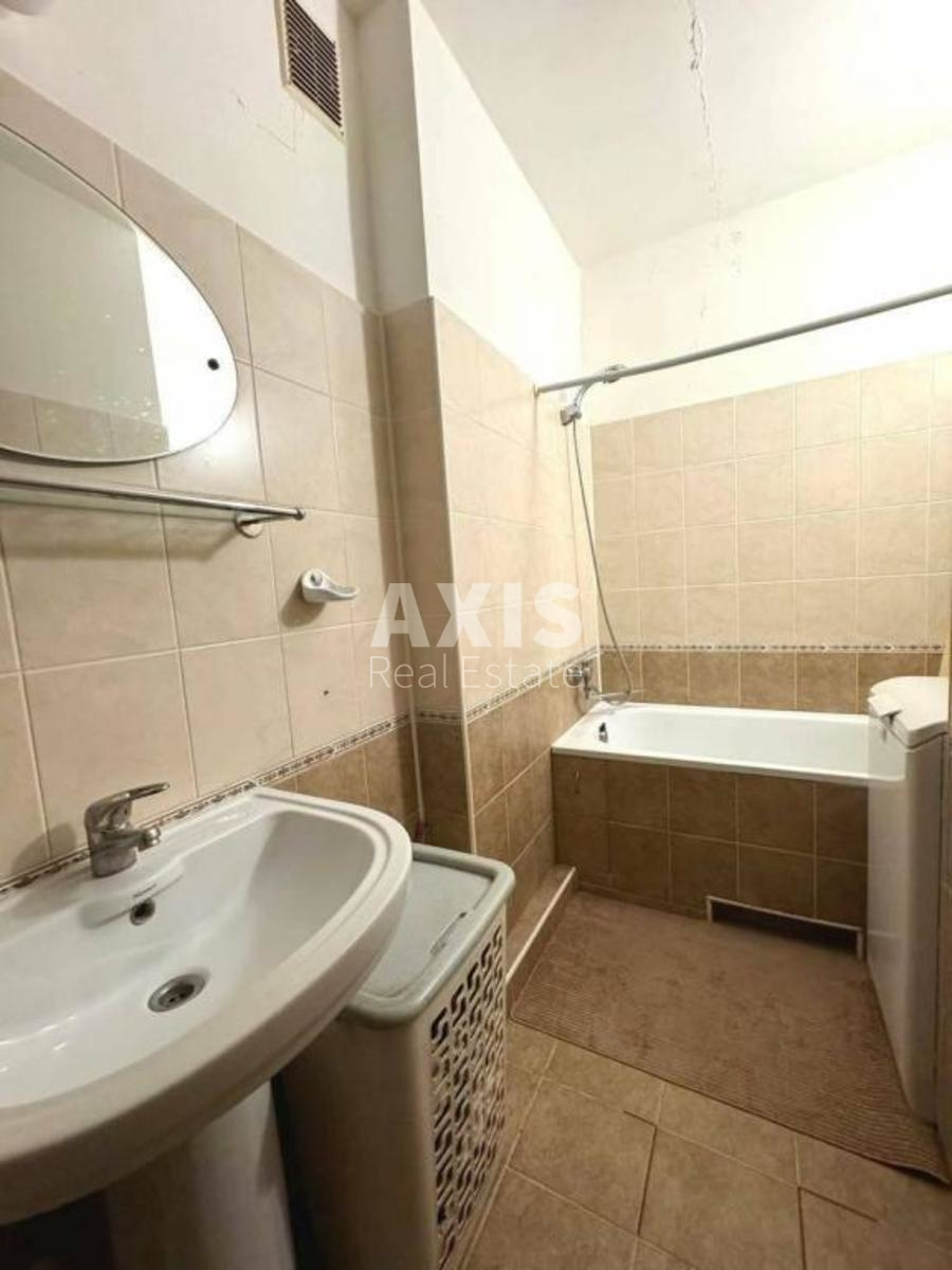 3k apartment vul. Levandovs'ka 1410