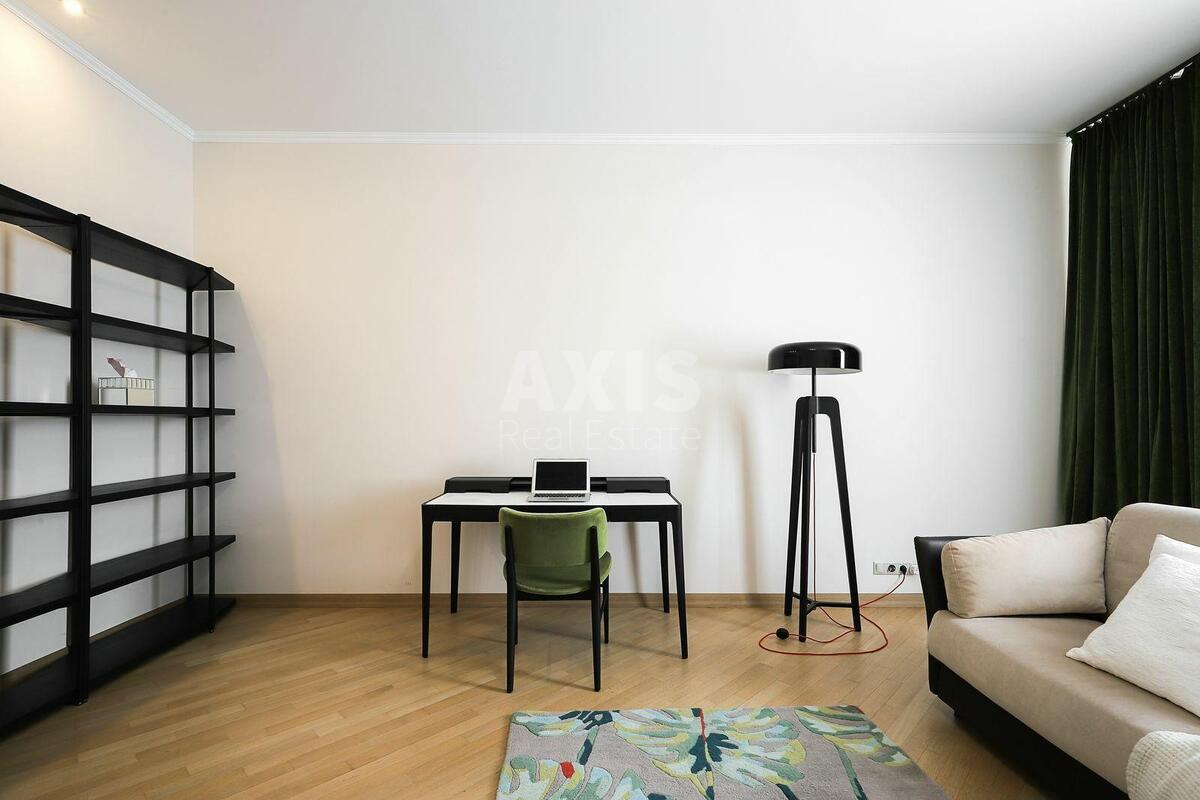 3k apartment vul. Jevgena Konoval'cja 32А7