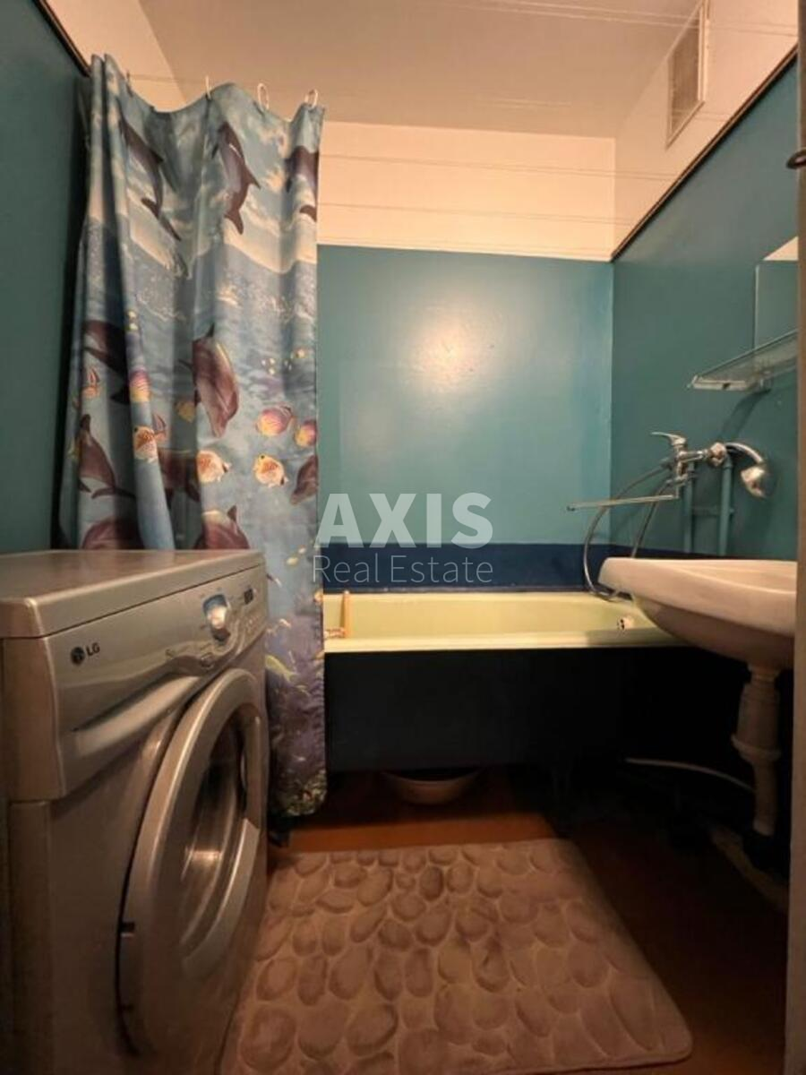 2k apartment vul. Kashtanova 132