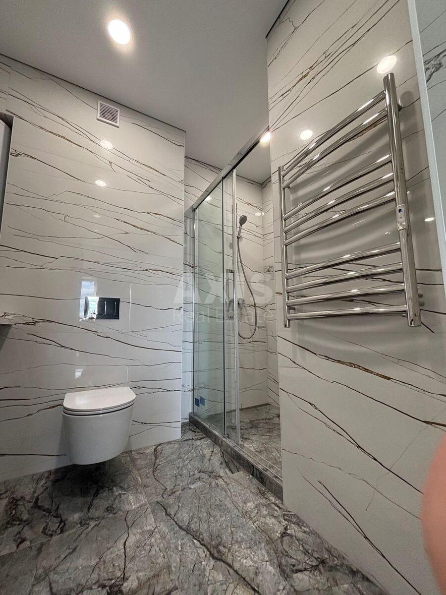 1k apartment vul. Kostjantynivs'ka 1310