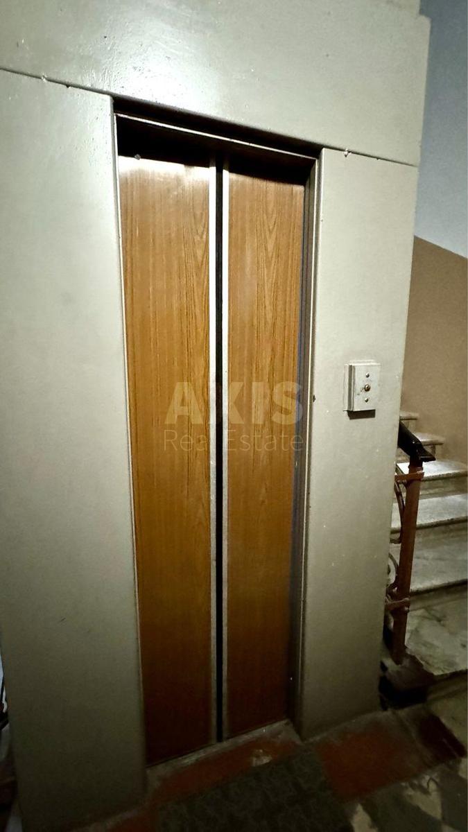 2k apartment vul. Rejtars'ka 186