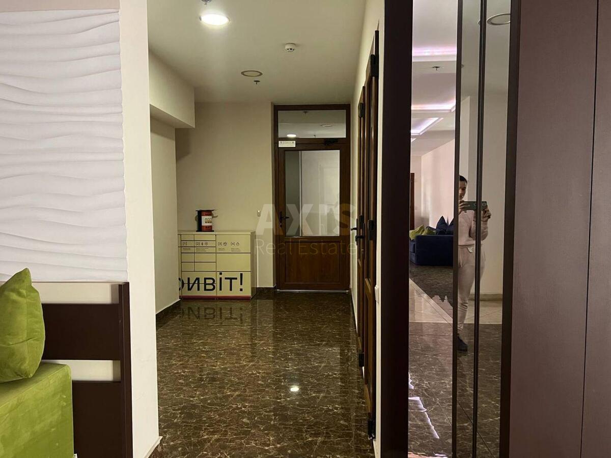 Office vul. Hmel'nyc'kogo Bogdana 2/37Б, 41m211