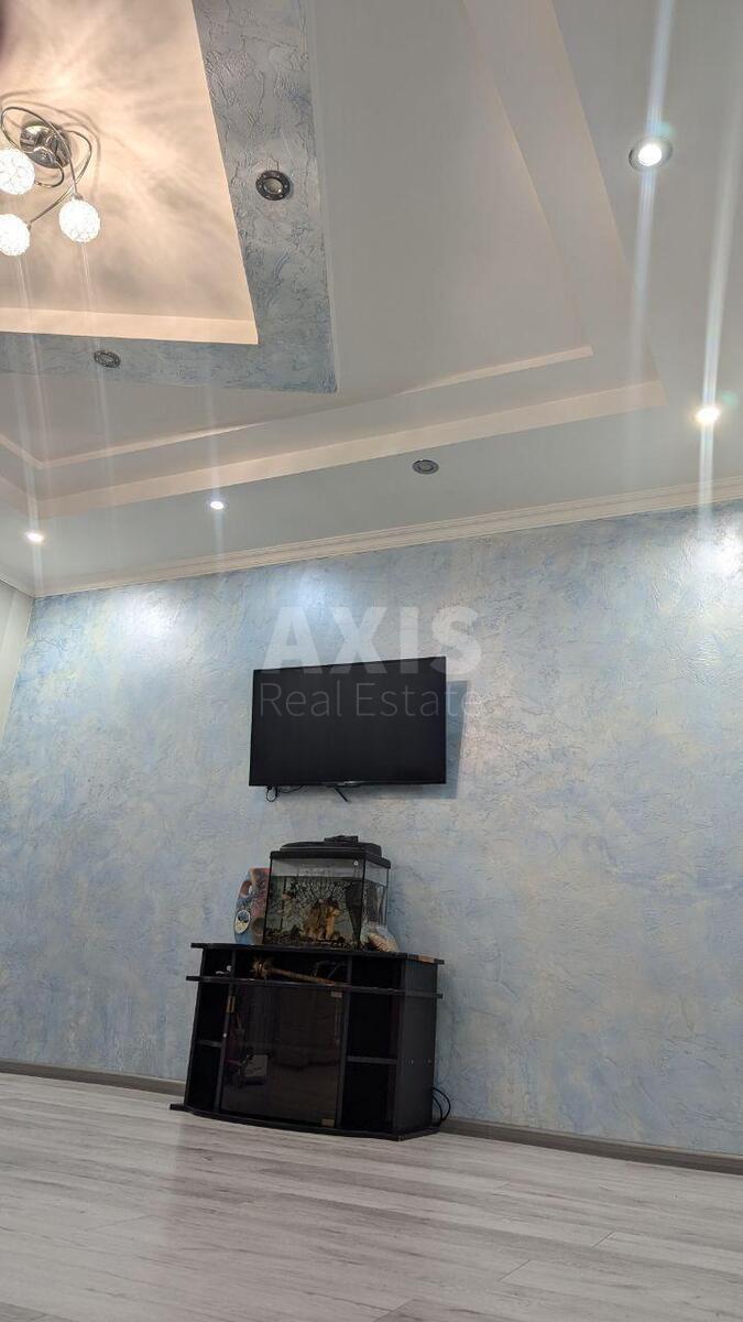 2k apartment vul. Sosjury Volodymyra 42