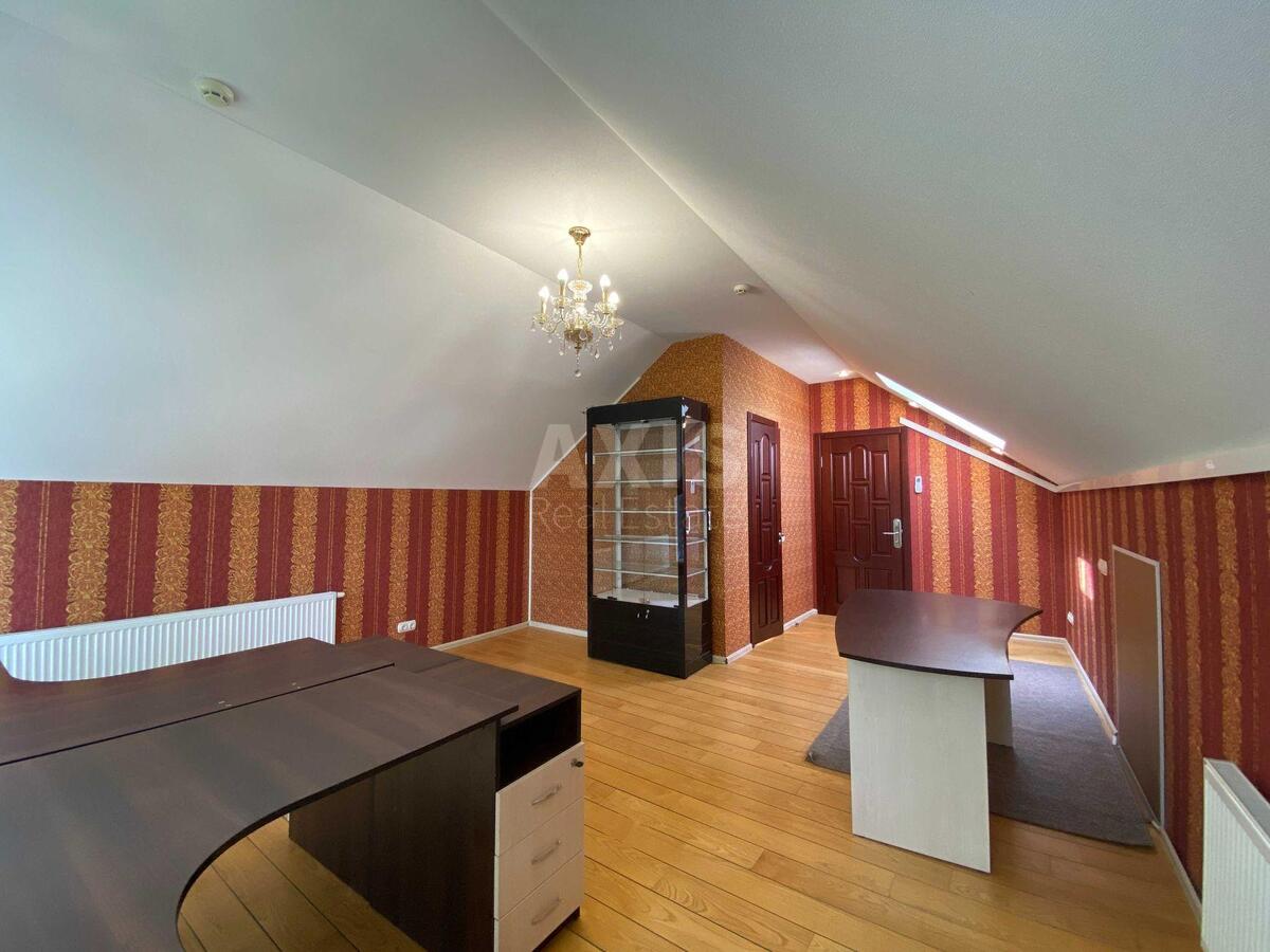 Office prov. Kolomyjs'kyj 20, 51m24