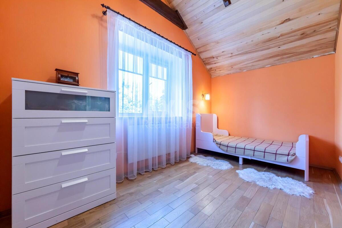 House prov. Pivnichnyj, 196m2, Kyiv city615259