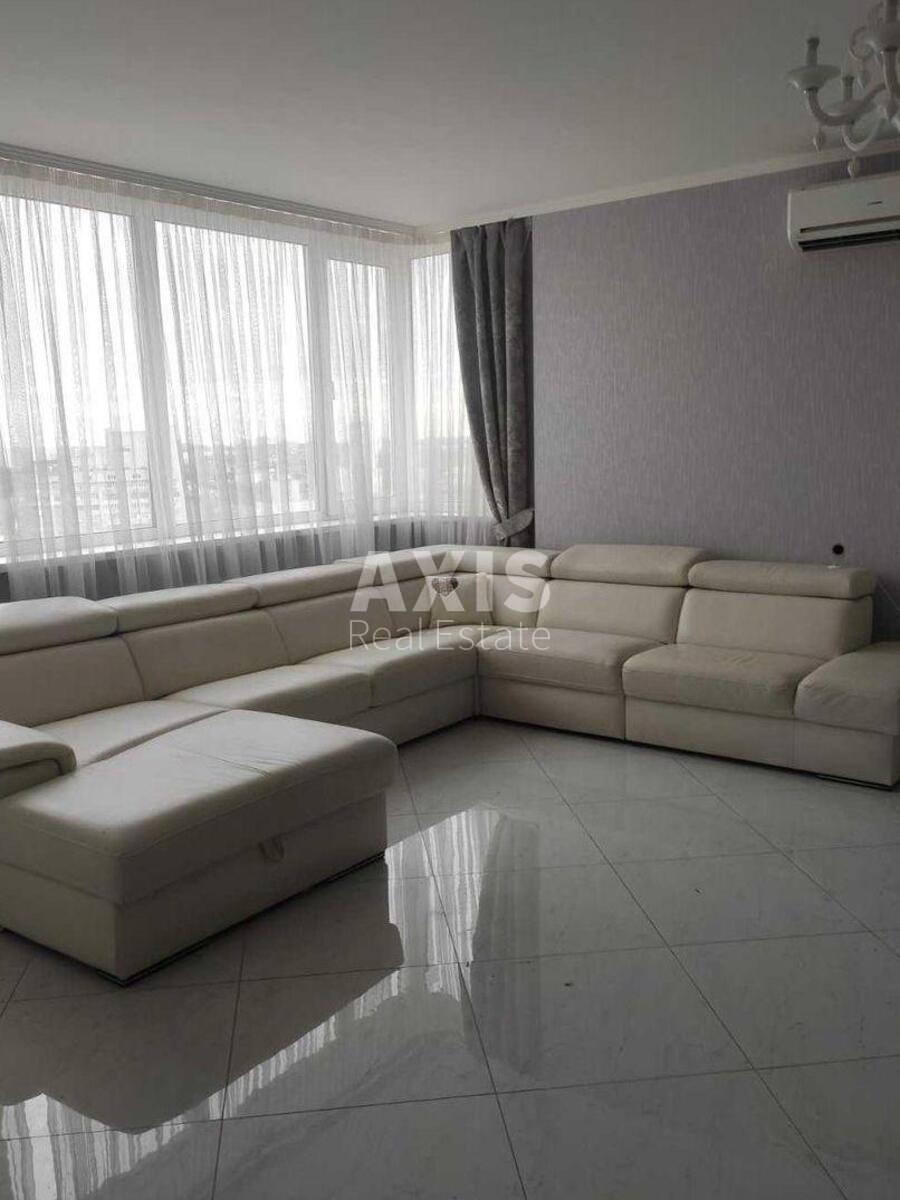3k apartment bul. Chokolivs'kyj 6А