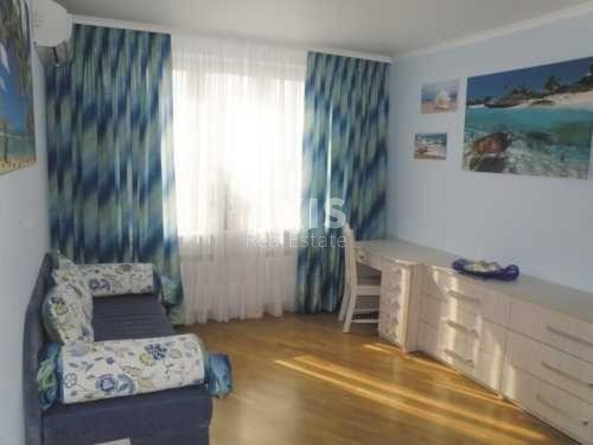 4k apartment pr-t Lobanovs'kogo 4Ж448603