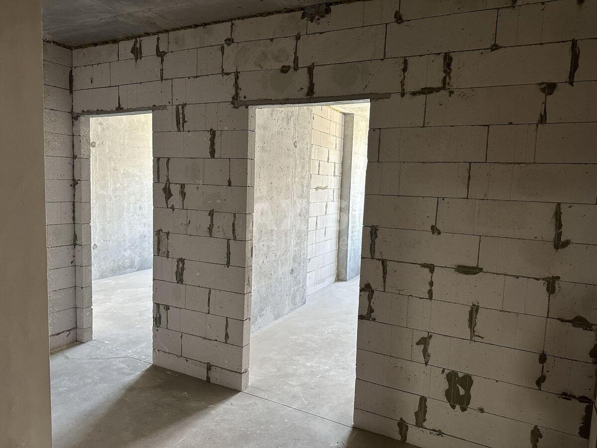 2k apartment nab. Dniprovs'ka 17В1