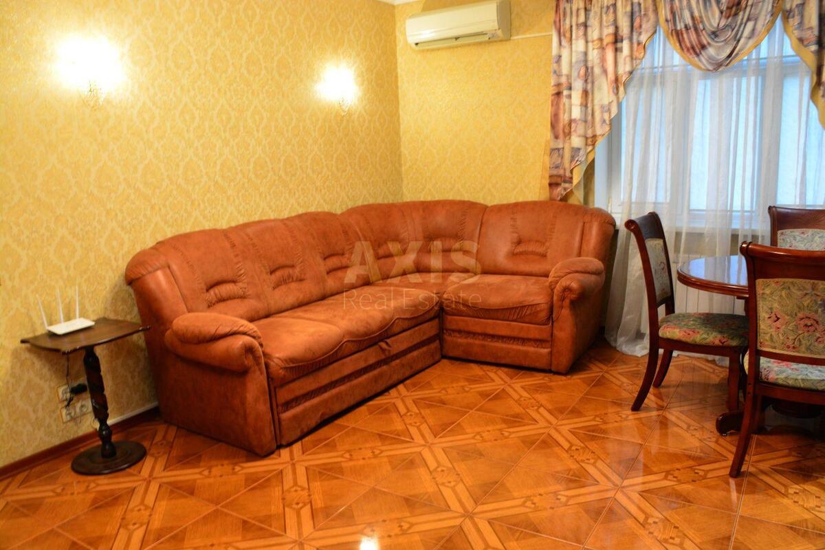1k apartment prov. Jaroslavs'kyj 7/9563872