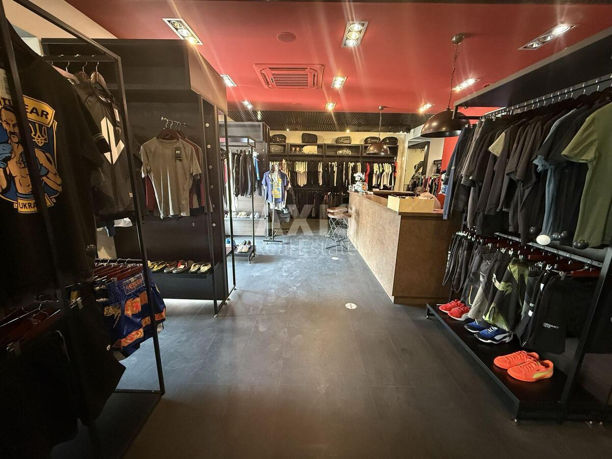 Об'єкт торгівлі бул. Шевченка Тараса 44, 305м2540164