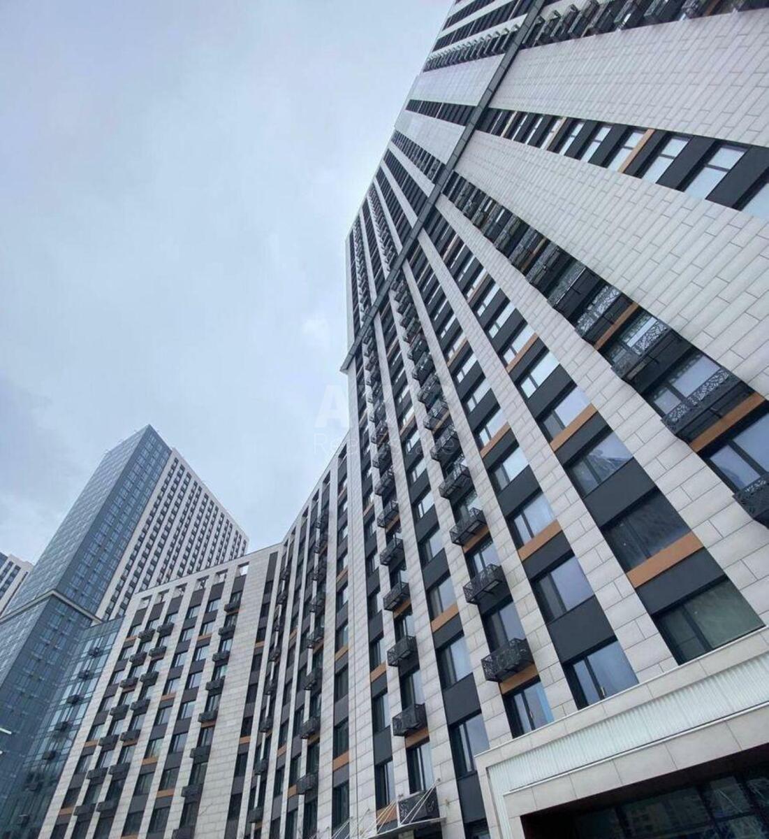 2k apartment vul. Zabolotnogo Akademika 1