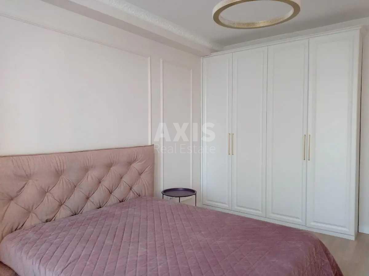 2k apartment vul. Sikors'kogo Igorja Aviakonstruktora 4Б4