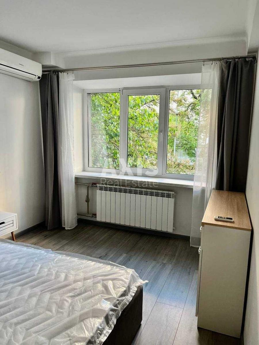 2k apartment uzv. Klovs'kyj 124160212