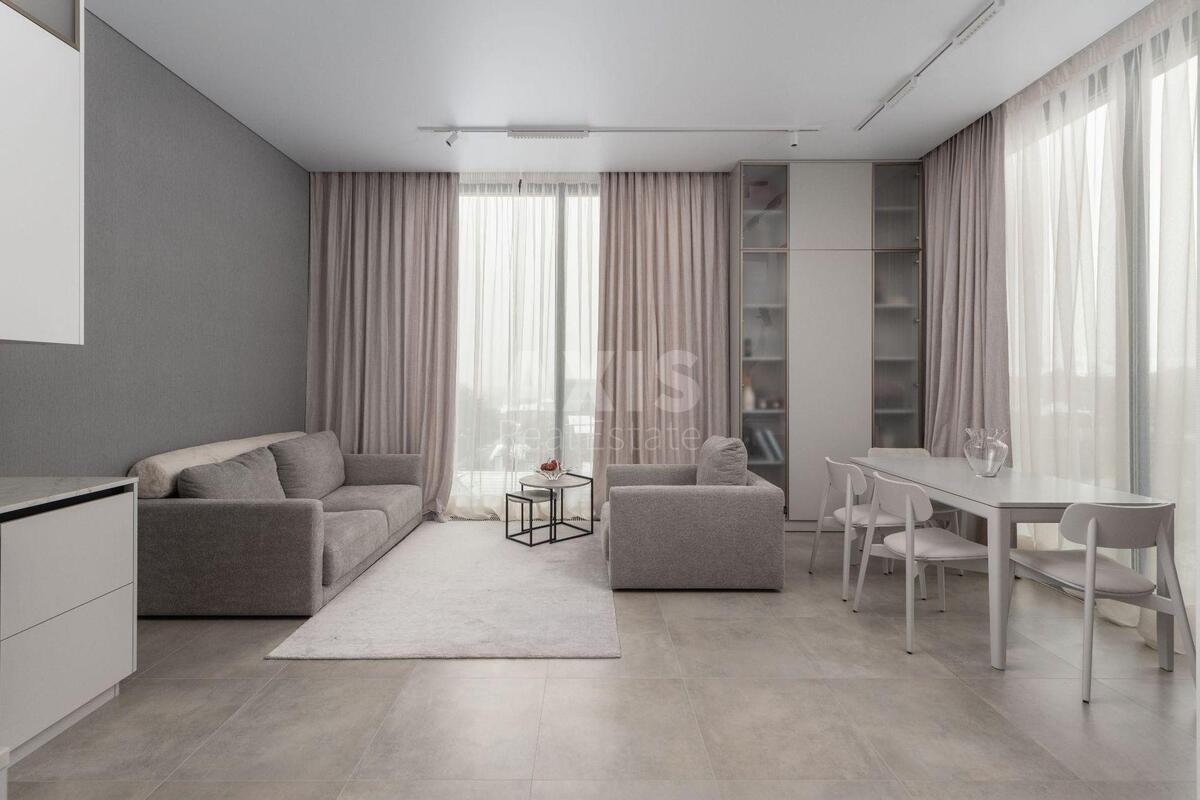 2k apartment vul. Instytuts'ka 13