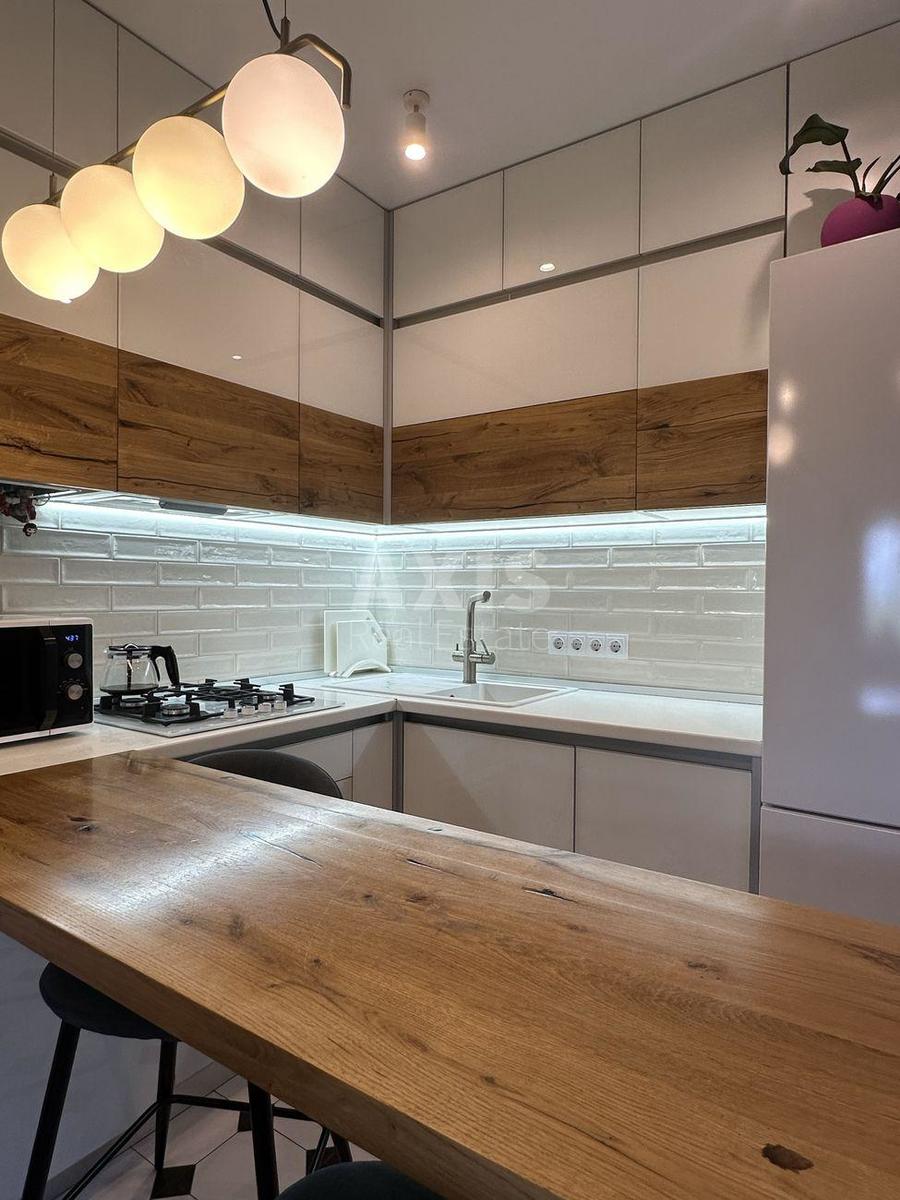 1k apartment vul. Praktychna 11