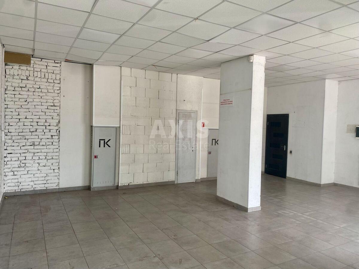 Объект торговли ул. Трускавецкая 2А, 64м26