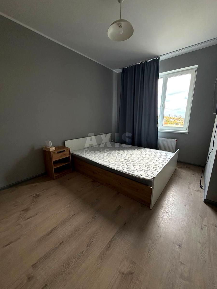 3к квартира ул. Кустанайская 13616636