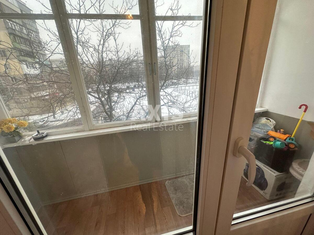 3к квартира пр-т Леся Курбаса 18А580406