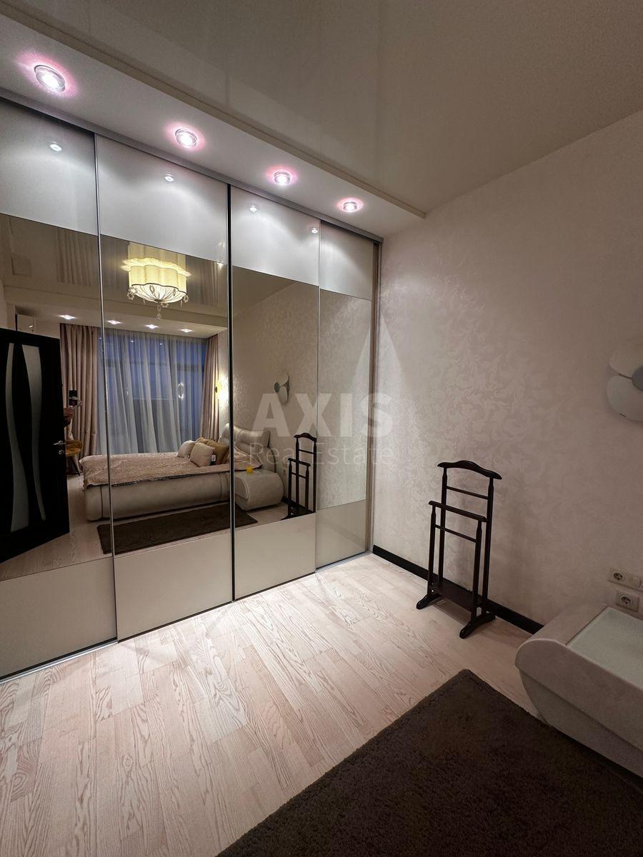 2k apartment vul. Mel'nykova 18Б9