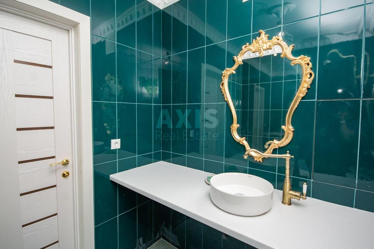 1k apartment vul. Volyns'ka 9А589007