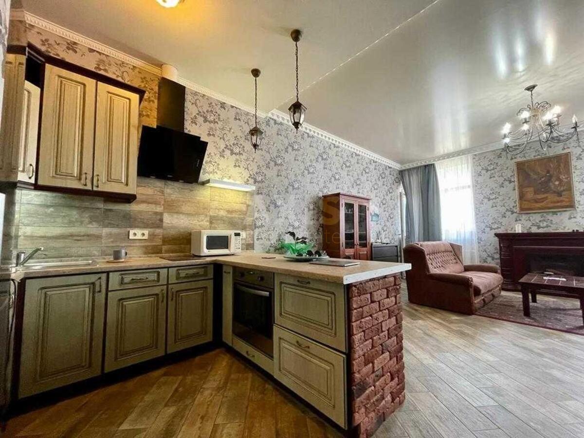 2k apartment vul. Zlatoustivs'ka 44/22