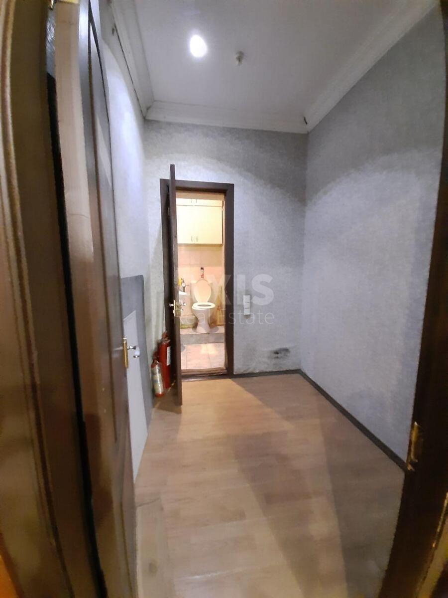 Office vul. Saksagans'kogo 101, 43m20