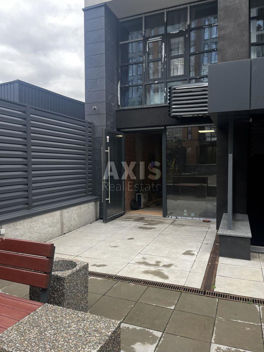 Service object vul. Vvedens'ka 6, 210m2