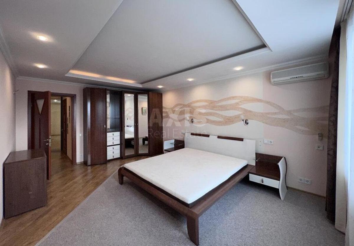 4k apartment pr-t Tychyny Pavla 16/23